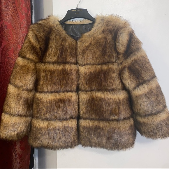 Vegan fur jacket - Picture 2 of 4